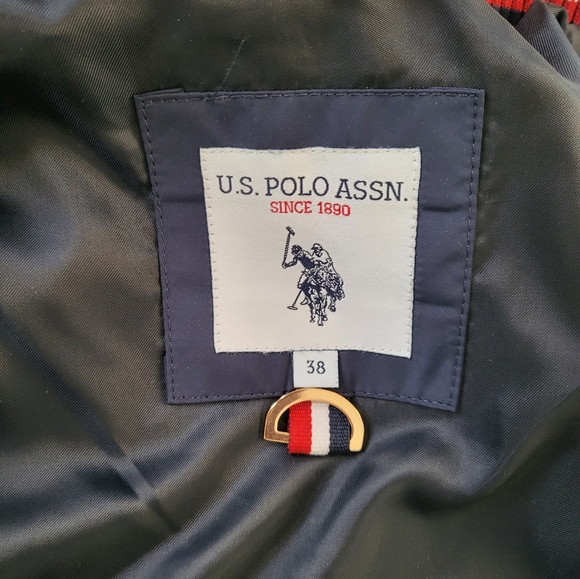 US Polo Assn Women Vest - Picture 3 of 3